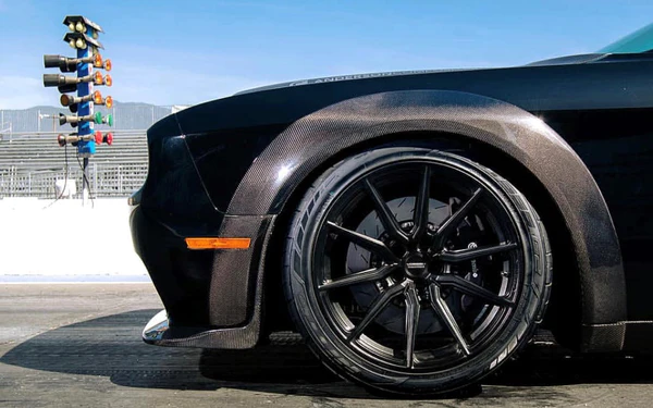 Alternative view of Anderson Composites Carbon Fiber Front Fender Flares (Dodge Challenger Widebody)