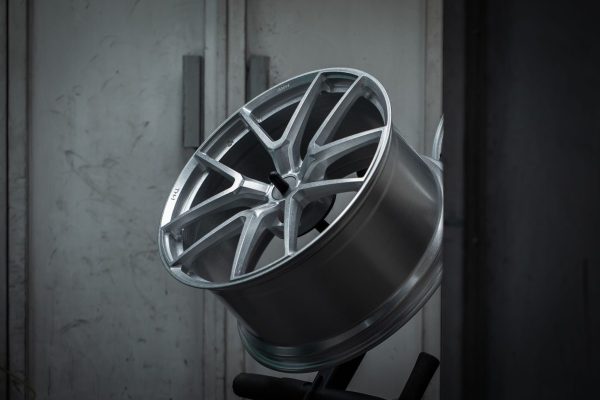 TH-1 by HRE - Image 17