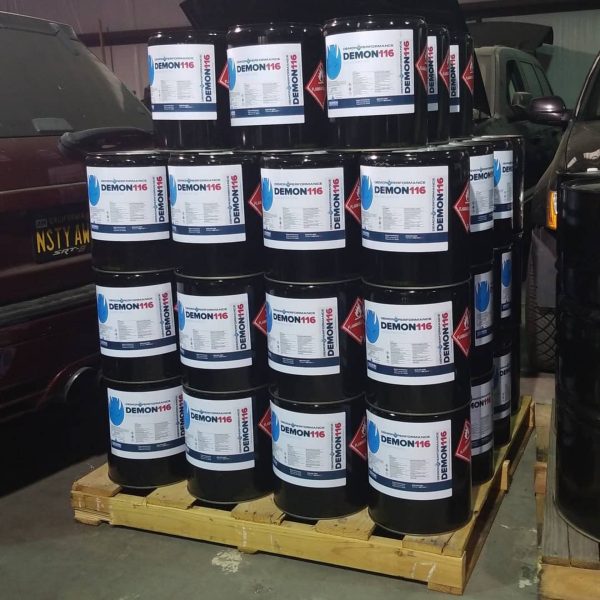 Alternative view of Demon 116 Race Fuel