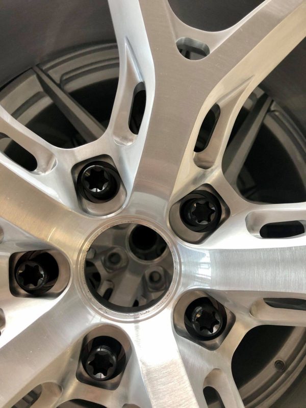 14x1.5 Inside Key Lug Nuts (Titanium) - Image 8