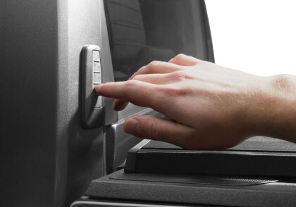 Retrax EQ Retractable Bed Cover (Ram TRX) - Image 3