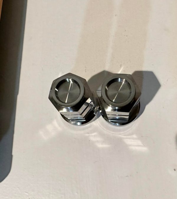 Floating Seat Titanium Lug Nuts (Jeep/Durango) - Image 13