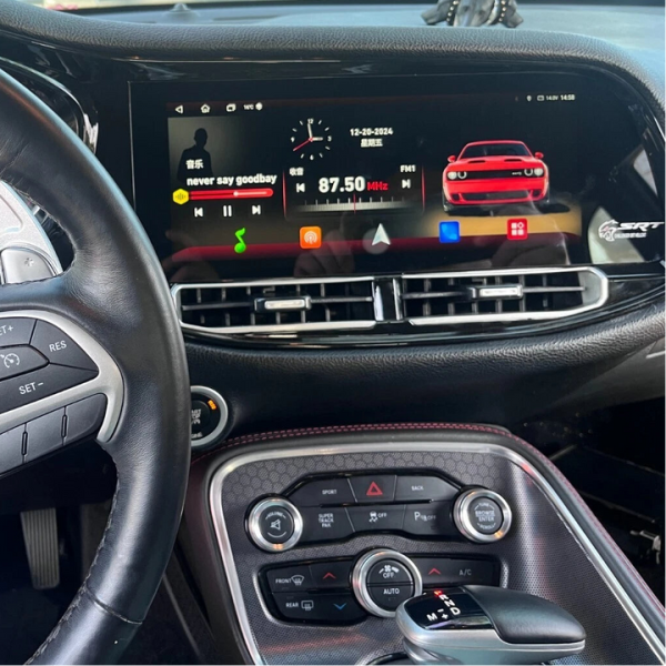 Alternative view of Custom CarPlay Infotainment System (Charger/Challenger 2015+)
