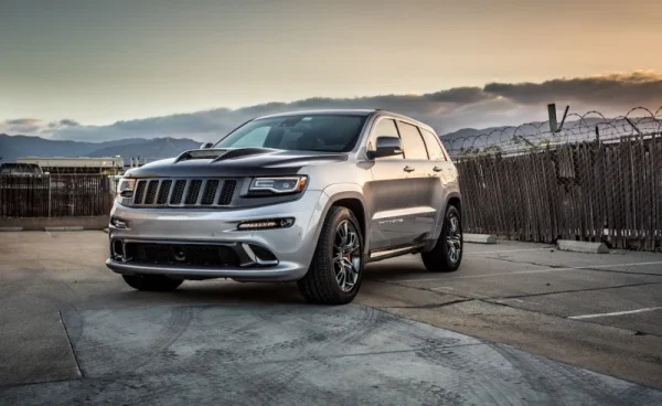 Alternative view of TRUEFIBER 2011-2021 Cherokee Carbon Fiber A23 Ram Air Hood