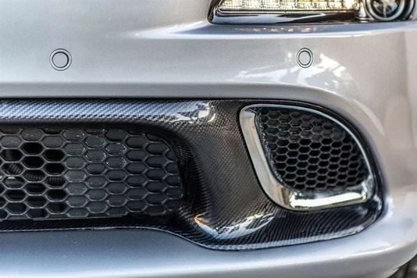 TRUEFIBER LG193 Front Bumper Lower Carbon Fiber Grille (Jeep SRT) 2012-2015 - Image 3
